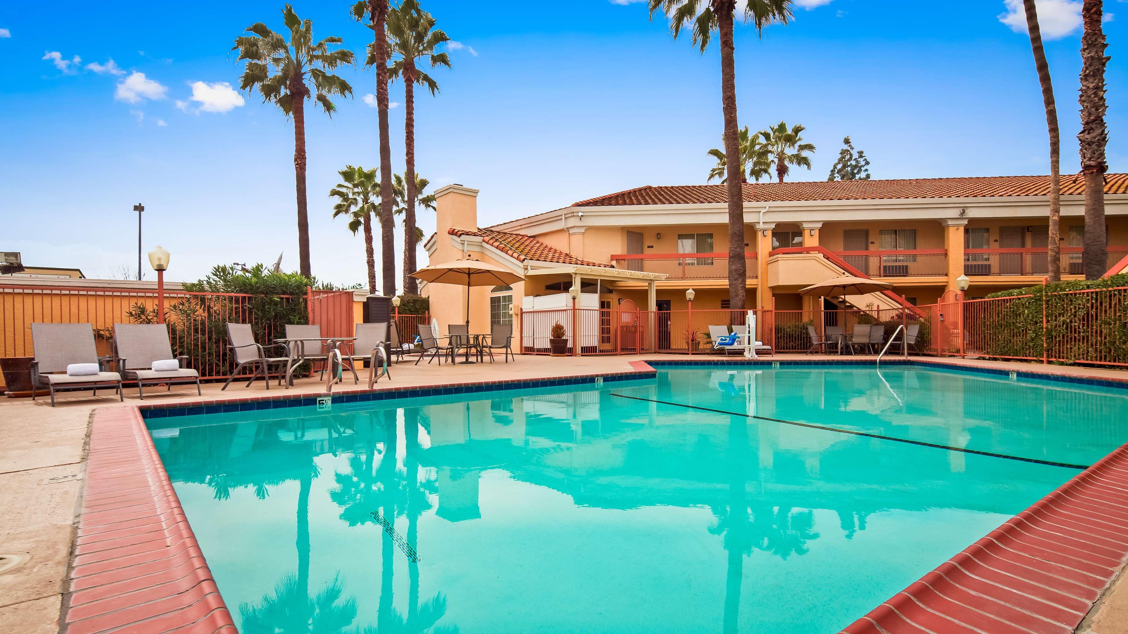 Best Western Palm Court Inn Modesto Kültér fotó